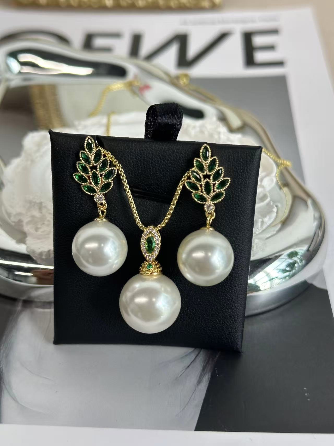 shell pearl sets
