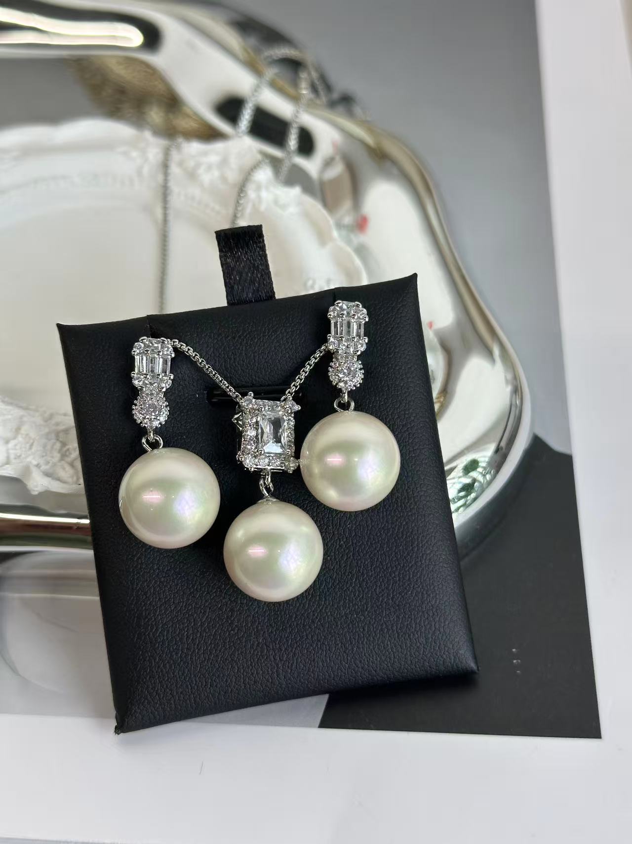 shell pearl sets