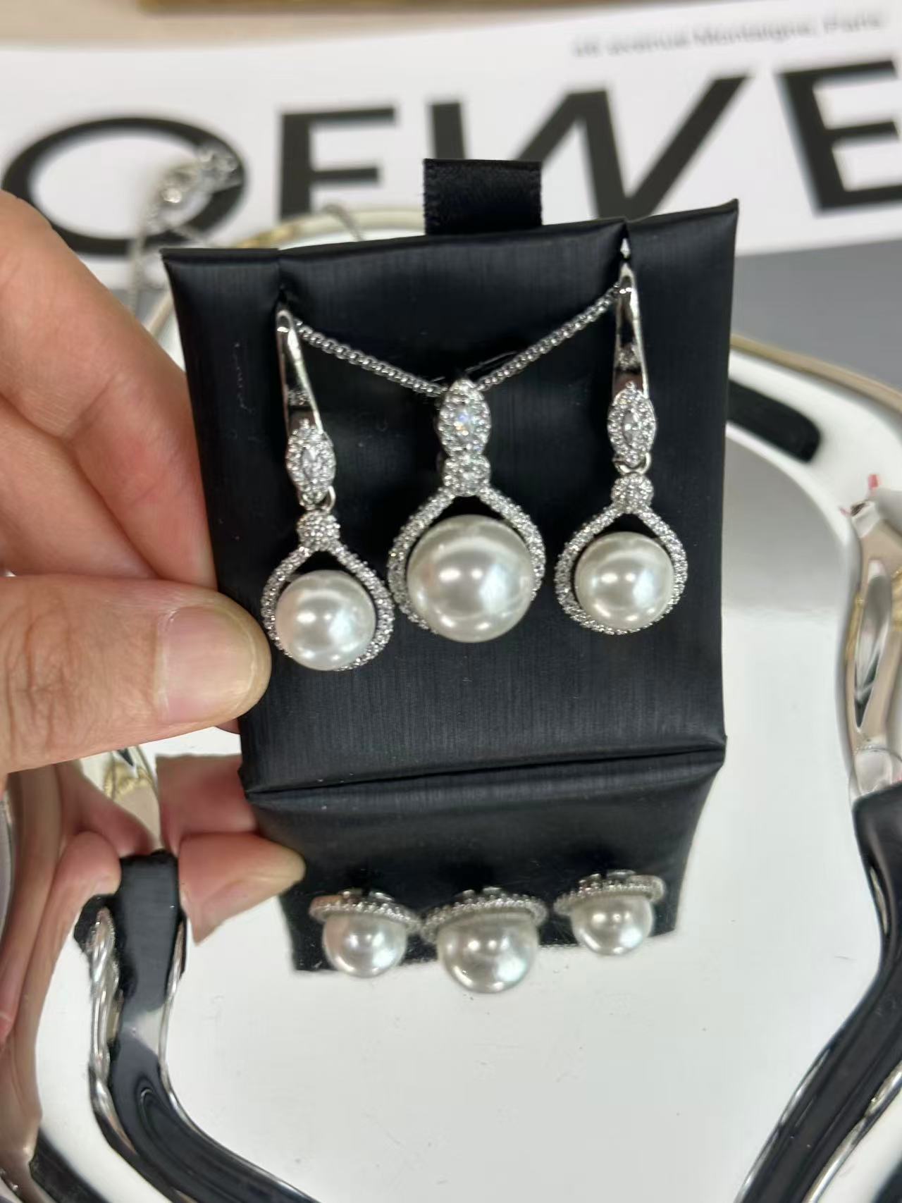 shell pearl set