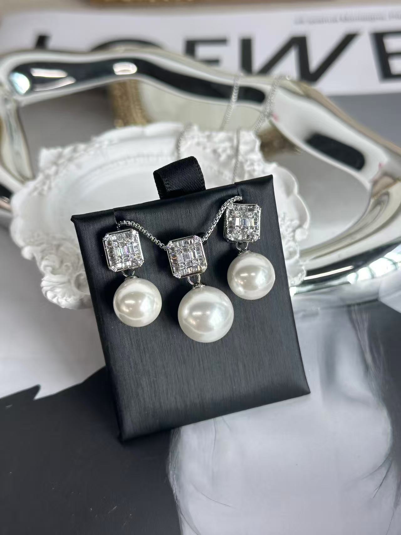 shell pearl sets