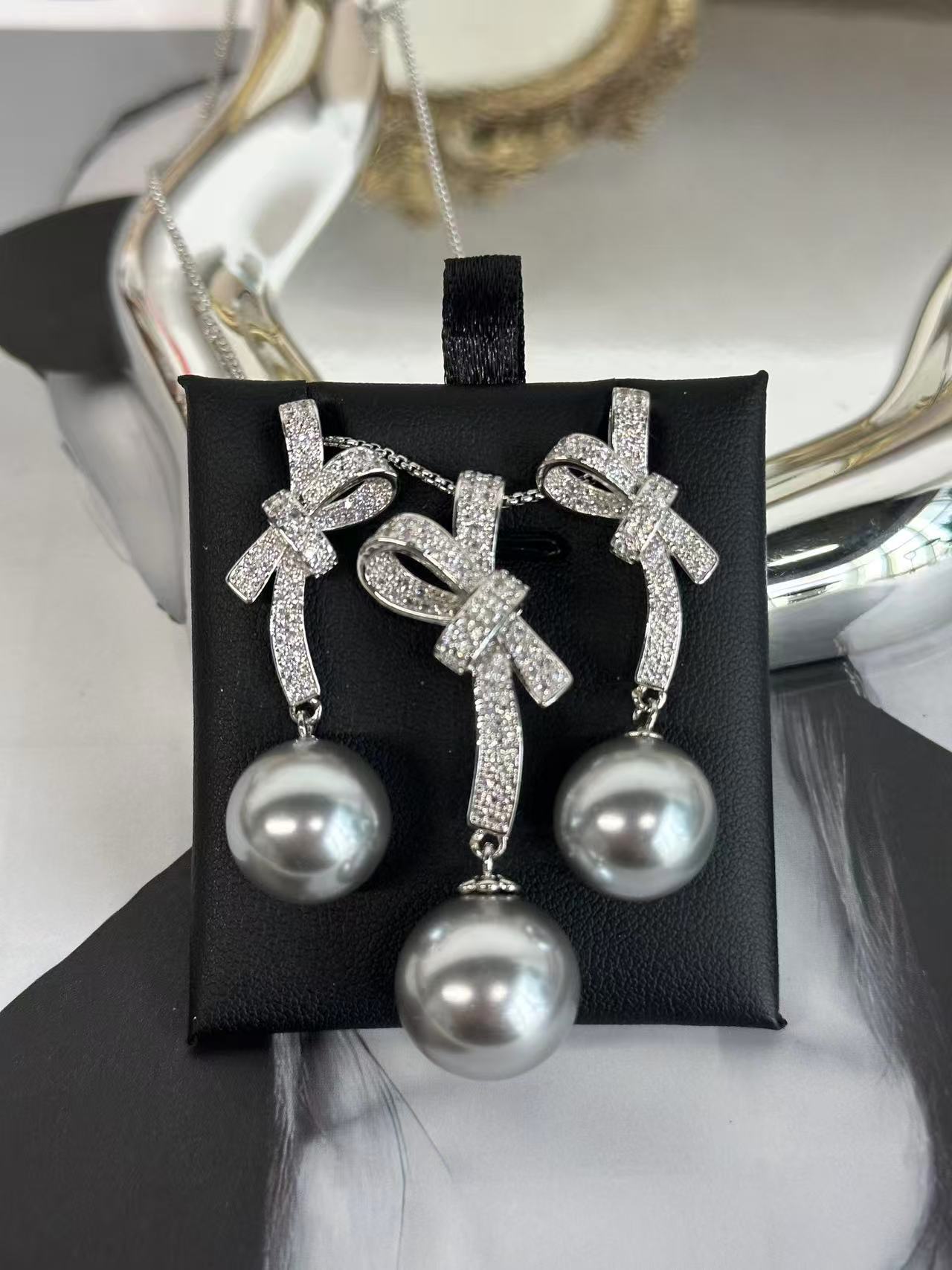shell pearl set