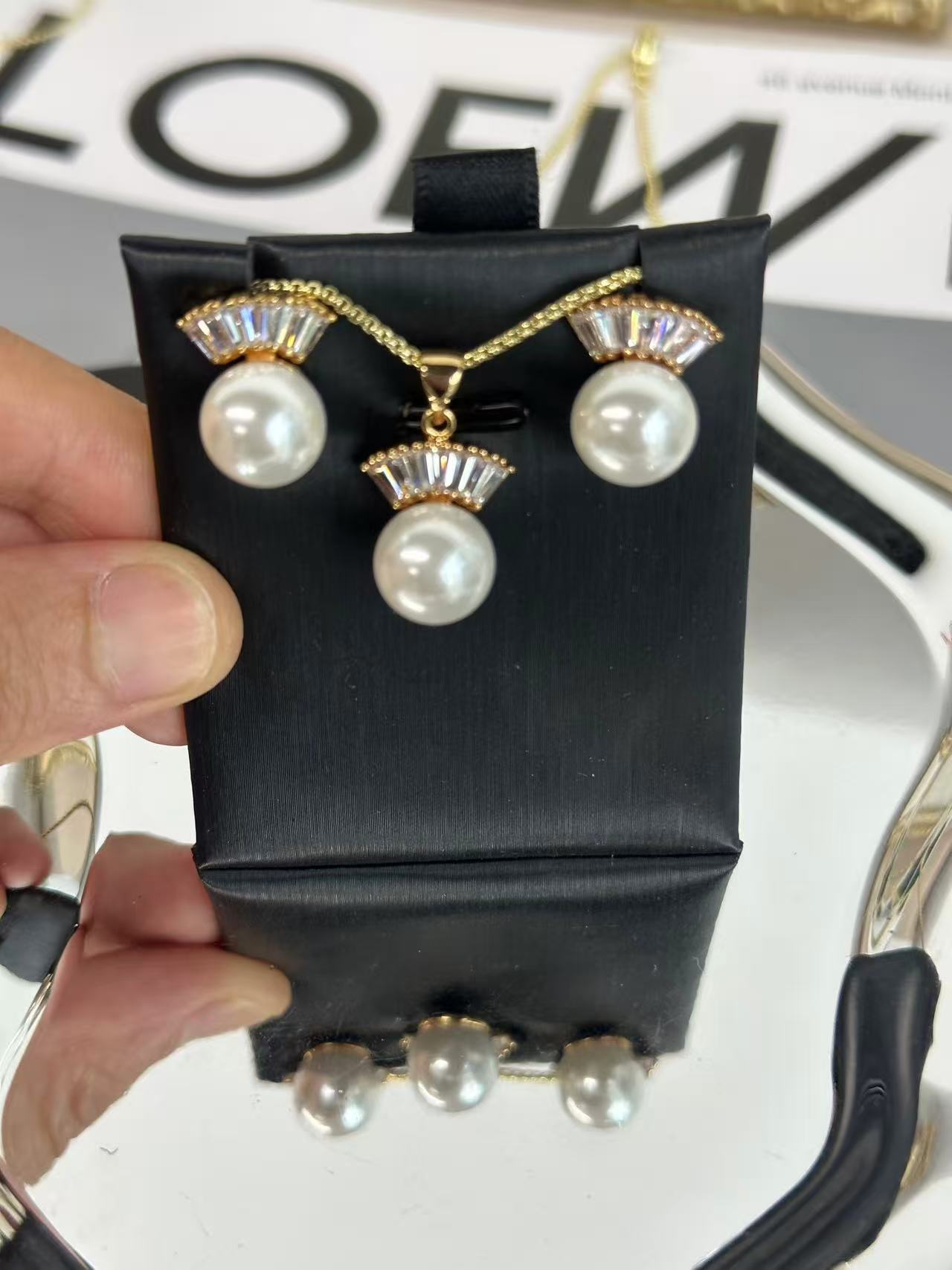 shell pearl set