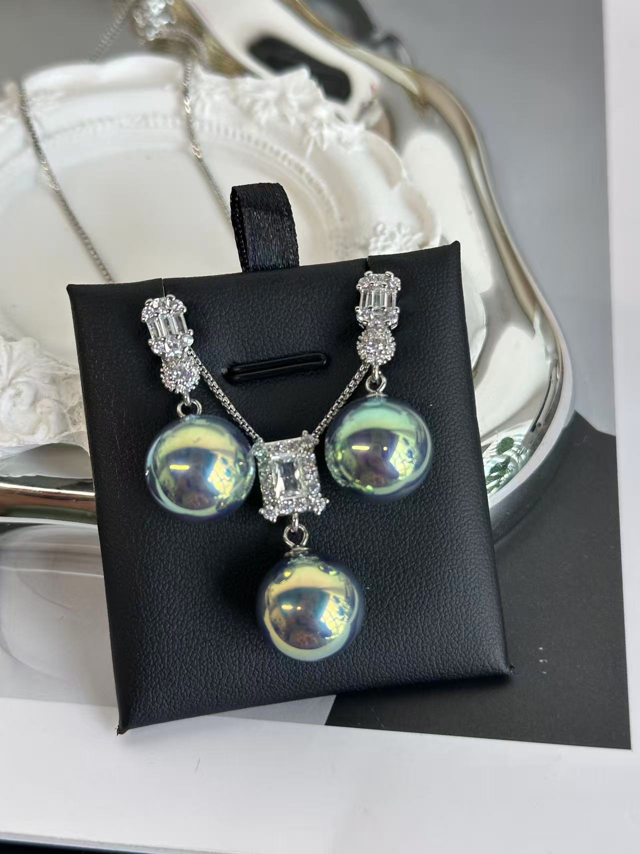 shell pearl sets