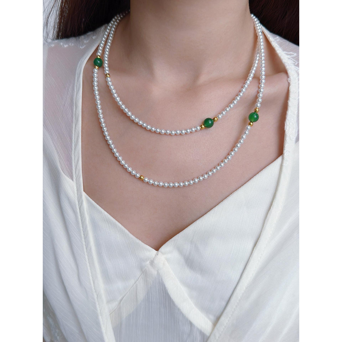 Green jade marrow white pearl mixed necklace long women sweater chain small rice beads can be layered 2 layers 3 layers can be layered
