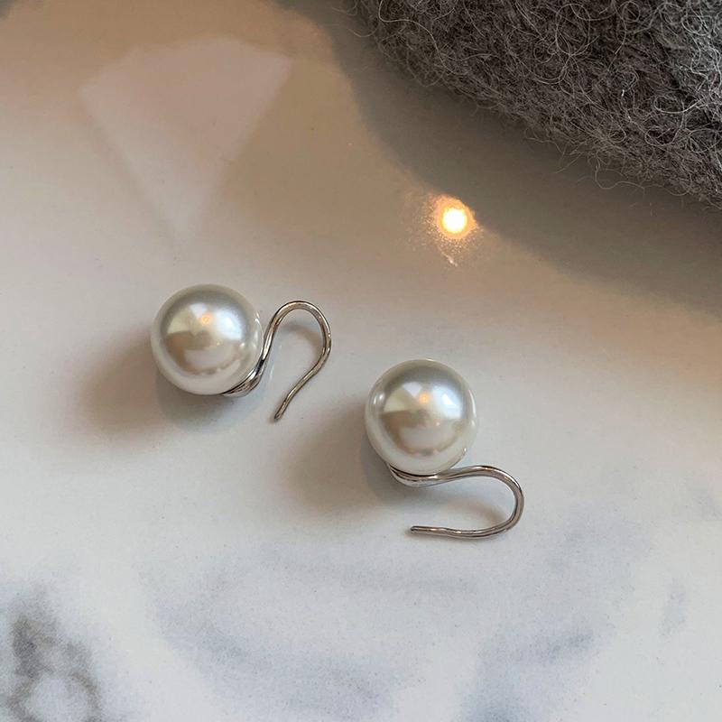 999 sterling silver, grey pearl stud earrings for women, high heels, earrings.