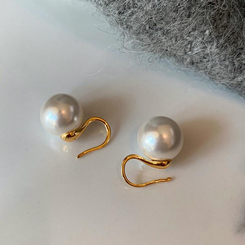 Classic 10mm Iridescent Pearl Earrings Women High Heel Stud Ear Hook Premium Shiny Jewelry Trendy